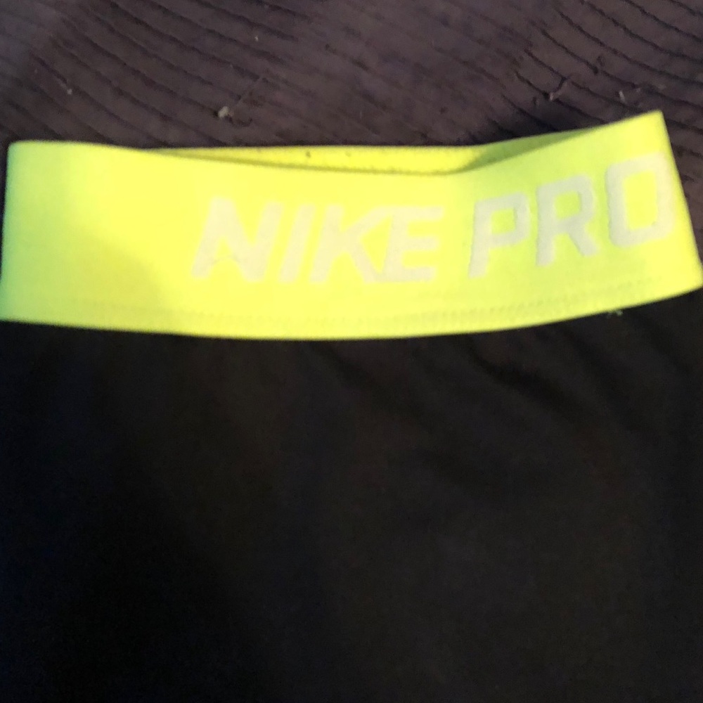 Nike Pro Crop Leggings